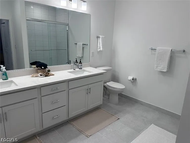 26430 Coco Cay Cir #203 — Photo 23