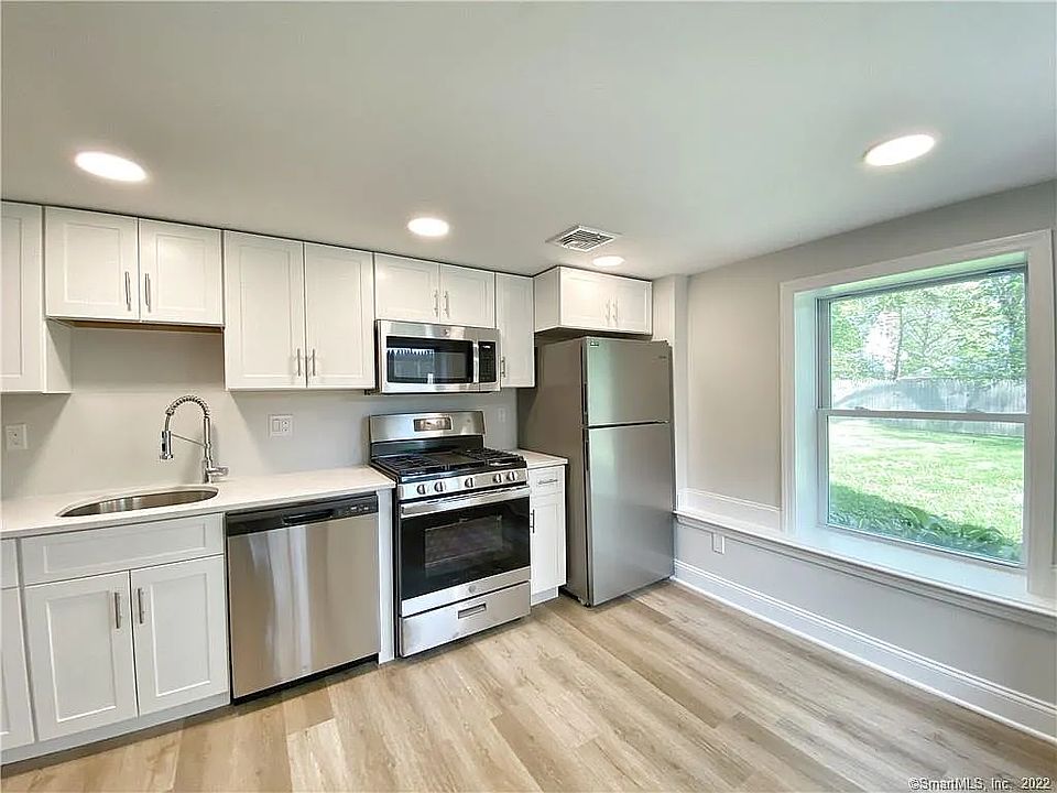 1st image of 96 Cold Spring Rd #1