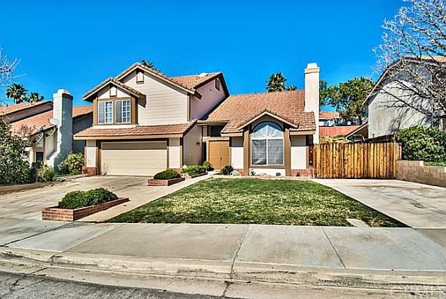1st image of 22494 Sheffield Dr