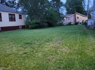 1244 Hoffman St, Hammond, IN 46327