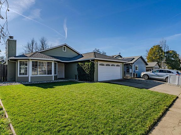 3rd image of 152 Springcreek Dr