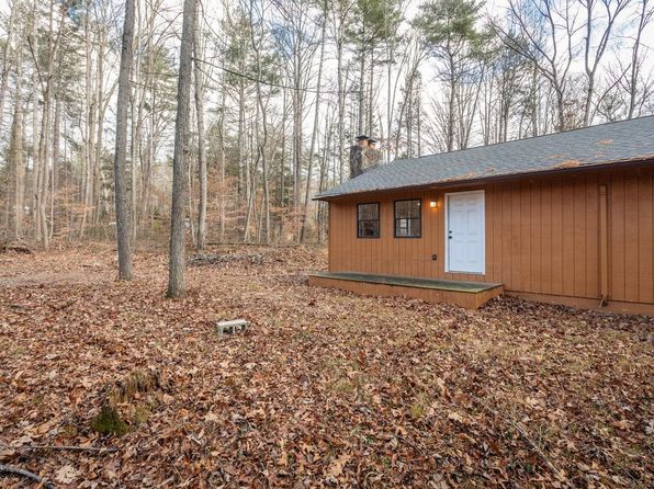 57 Last Left Ln, Hinton, VA 22831