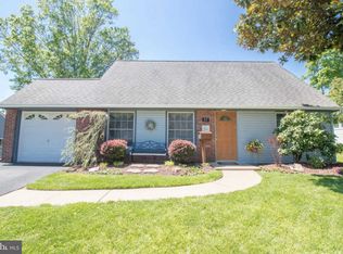 57 Handy Rd, Levittown, PA 19056