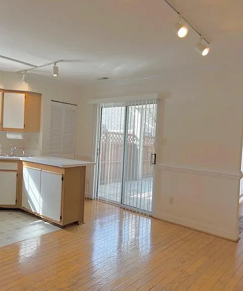 434 Summerwalk Cir — Photo 17