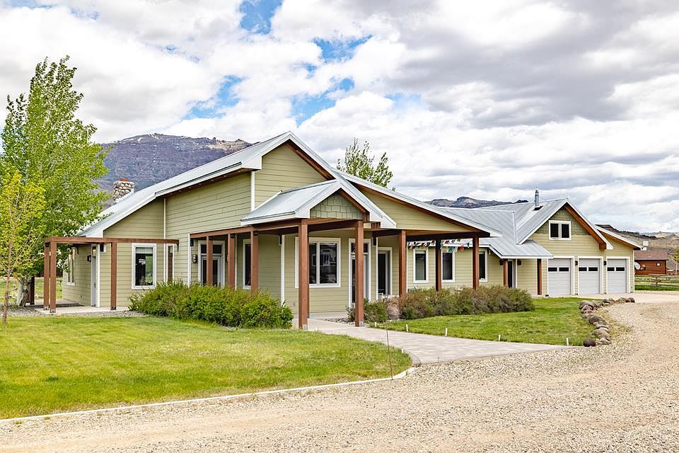 1st image of 30 Ptarmigan Dr