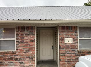 2 E 4th St #2, Mulberry, AR 72947
