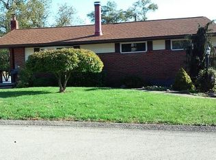 5040 Hialeah Dr, Pittsburgh, PA 15239