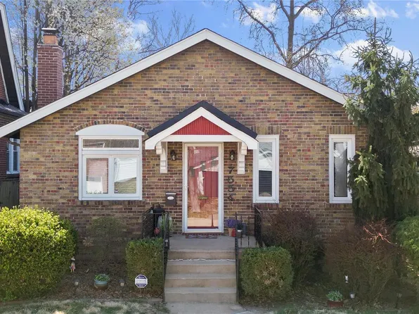 7554 Council Pl, Saint Louis, MO 63117