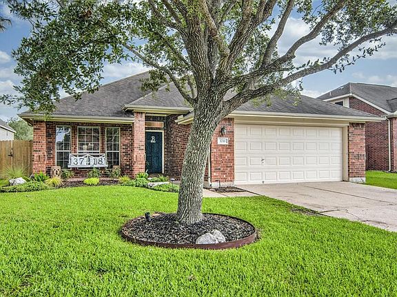 4th image of 3718 Wild Oak Dr