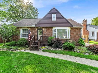 6073 Edgebrook Blvd, Parma Heights, OH, 44130