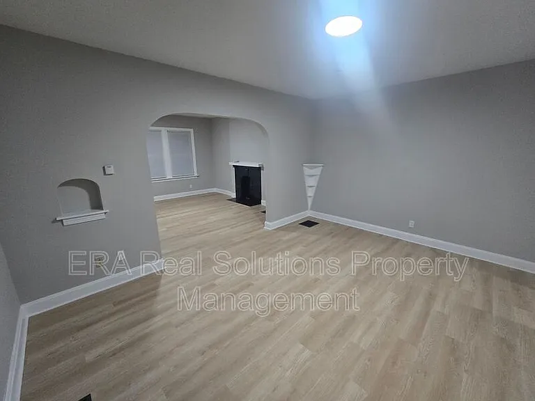 773 Berkeley Rd — Photo 3