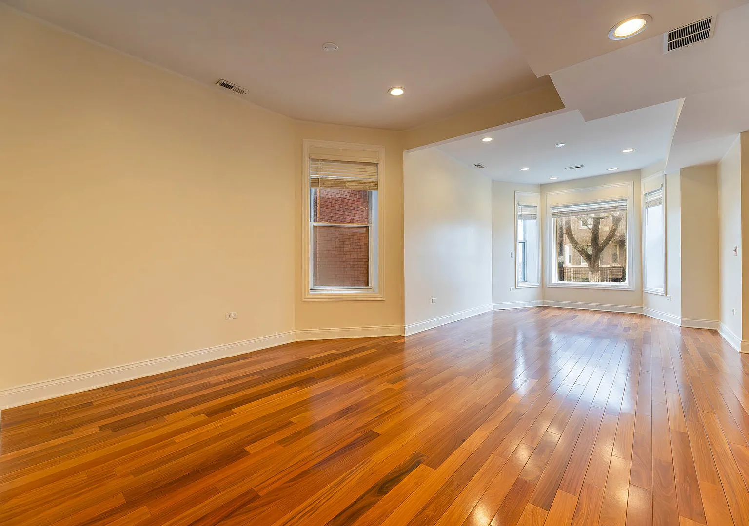 3 bed, 1139 sqft, $1,600 — Photo 4
