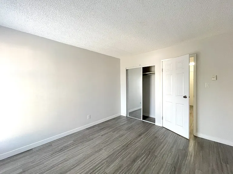 22235 119th Ave #303 — Photo 12