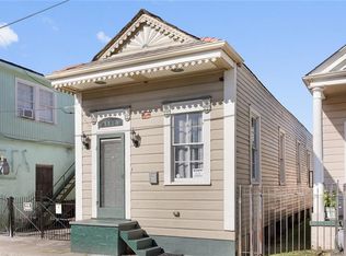 1114 Bartholomew St, New Orleans, LA 70117