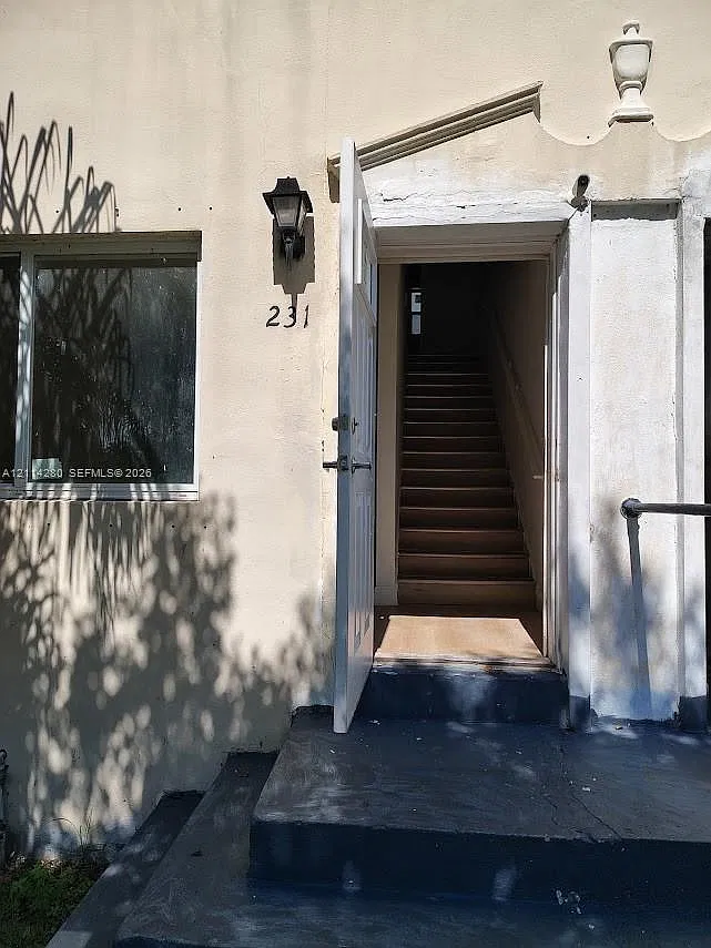 Sunset Palm Villas Condo — Photo 2