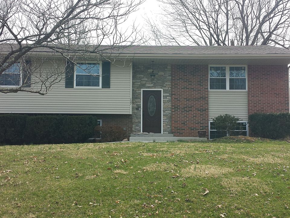 1st image of 127 Westwood Dr