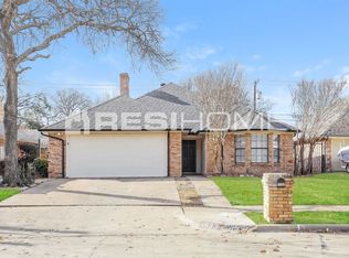1533 High Crest Ct, Irving, TX 75061