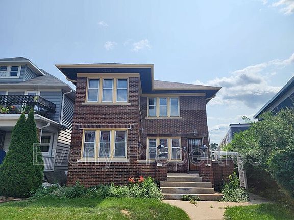2nd image of 5425 W National Ave