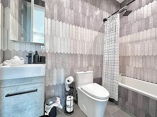 Rented by Doorway NYC, LLC | media 6