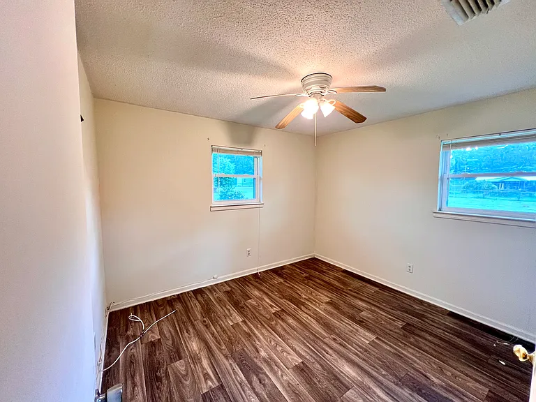8126 Adams St — Photo 11