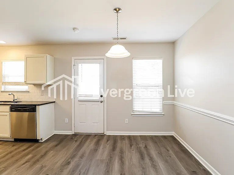 3217 Reid Brook Ln — Photo 7