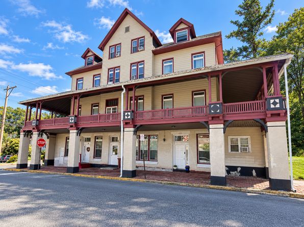 2252 Fairview Ave #304