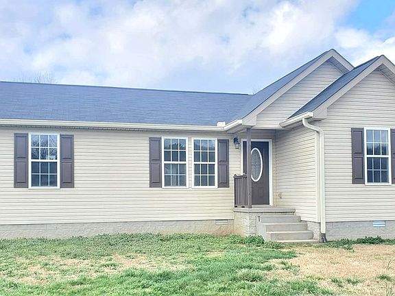 3rd image of 21 Winding Hills Ln
