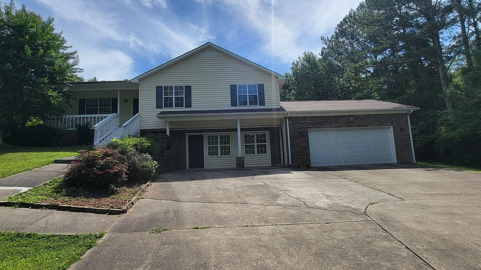 Pleasant Valley Rental — Photo 1