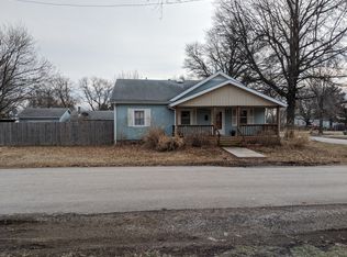 308 W Wilson St, Yates Center, KS 66783