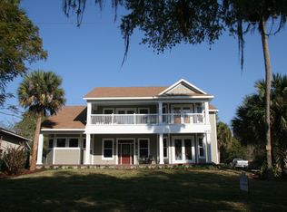 1637 Lake Ave, Clermont, FL 34711