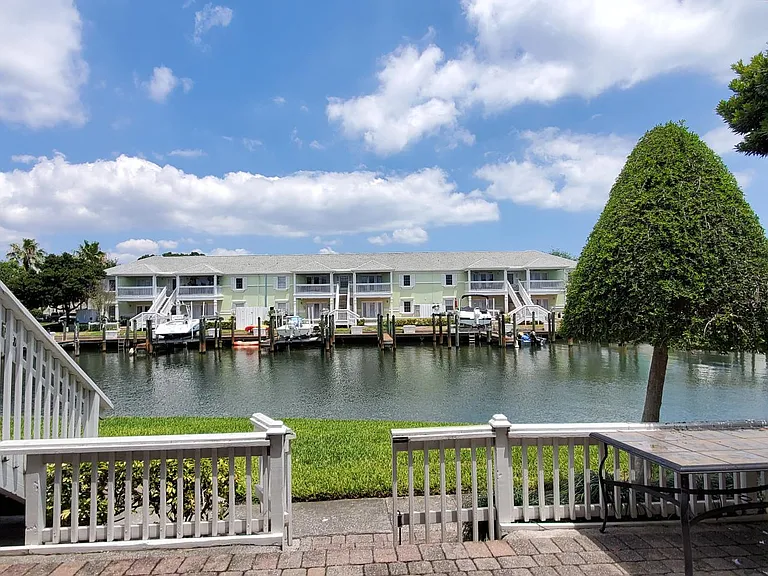 5152 Salmon Dr SE #B — Photo 8