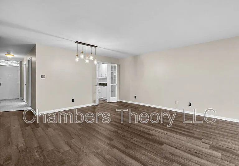 2232 S Randolph St #2 — Photo 3