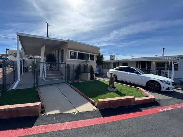 12177 3rd St Spc 21, Yucaipa, CA 92399