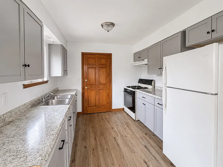 3506 Harrison Ave #3506 — Photo 2