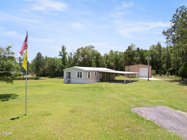2089 Condry Ln, Caryville, FL 32427