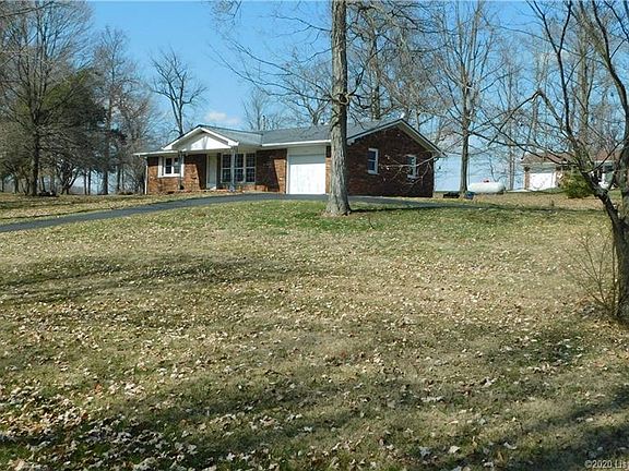 3rd image of 4260 E Valley Ct