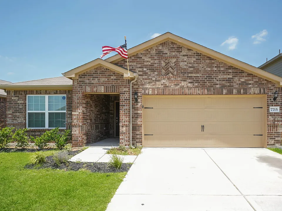 7715 Vacek Meadows Loop