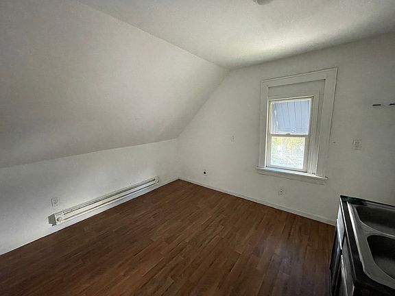 5th image of 3215 N Julia St #2