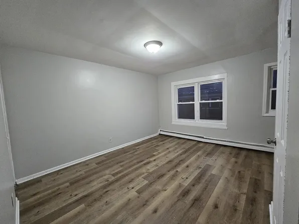 386 Stuyvesant Ave #24-A, Irvington, NJ 07111