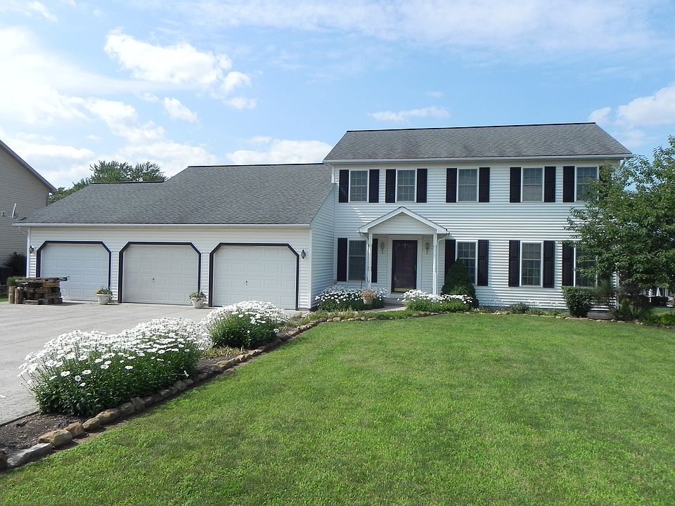 1st image of 3 Quarry Dr