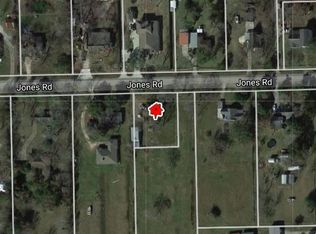 Jones Rd, Highlands, TX 77562