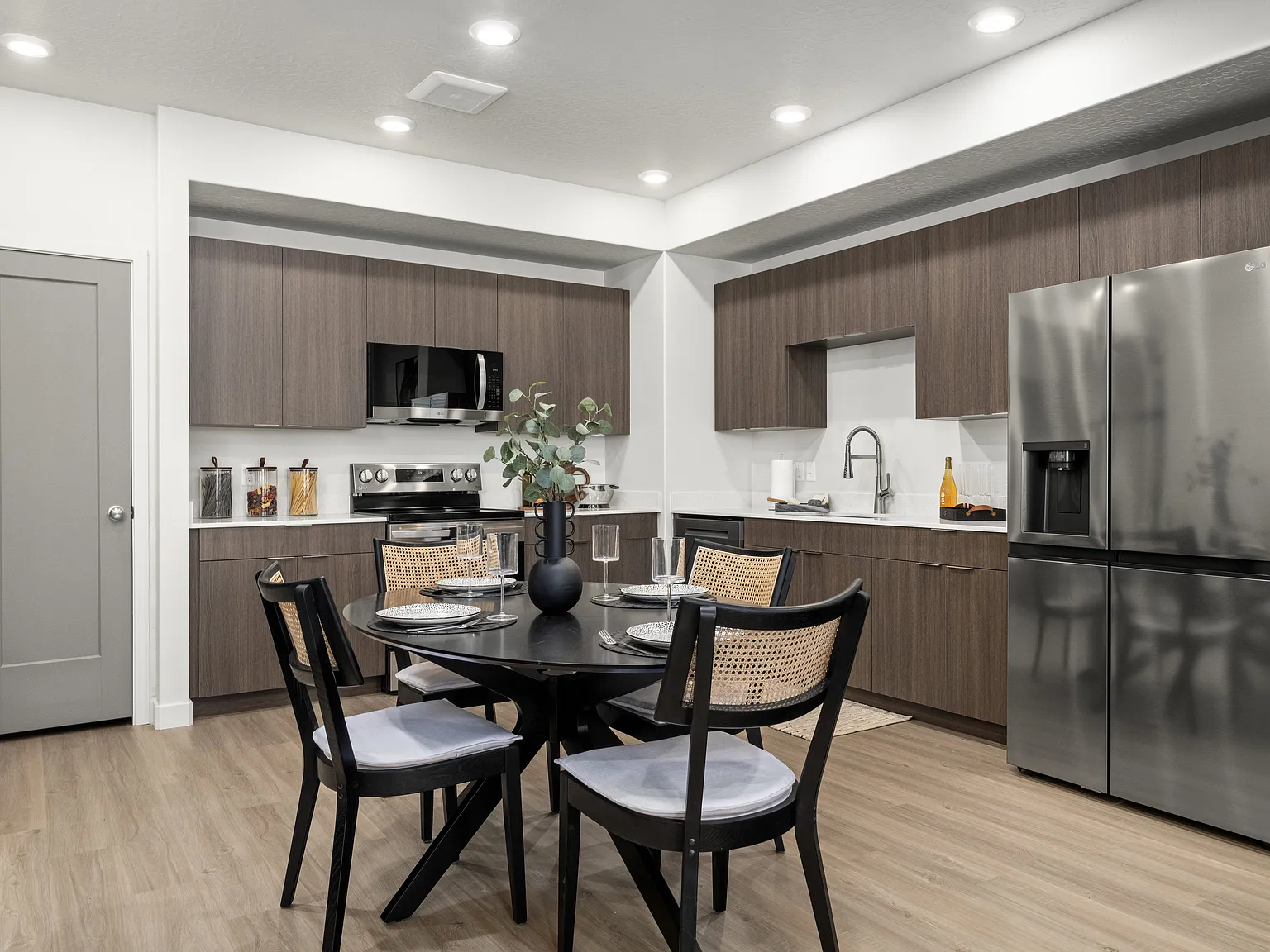 Calypso Townhomes — Photo 3