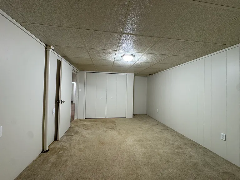 2235 Chesley Dr — Photo 18
