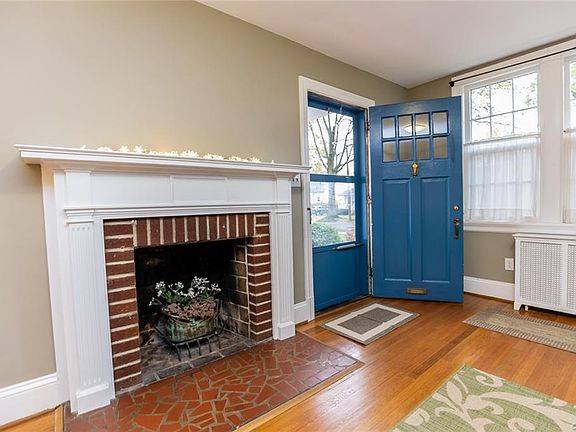 5th image of 1906 Elmsmere Ave