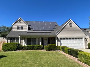 1189 N Citadel Ave, Clovis, CA 93611