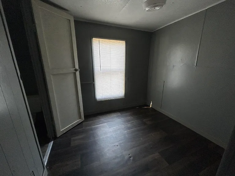 105 Scarlet Dr #20 — Photo 3