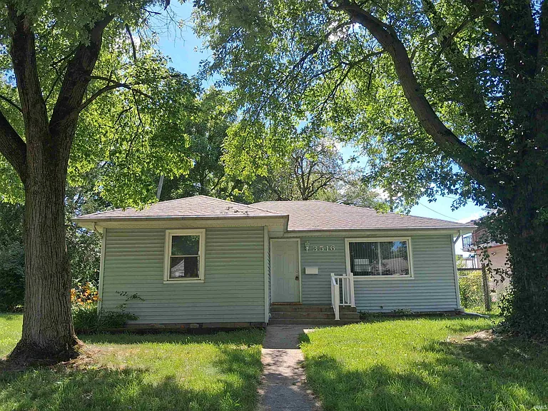 3516 Central Dr — Photo 6