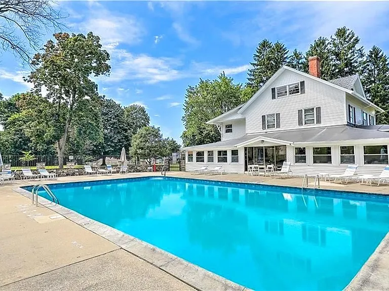 saltwater pool