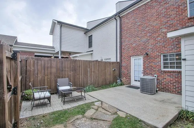 2021 Oak Trail Dr — Photo 12