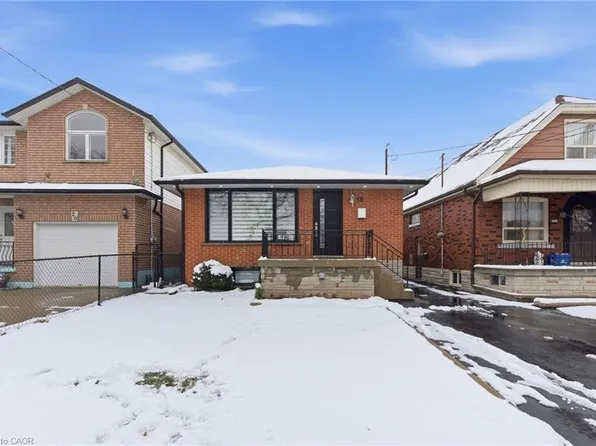 18 Ferrie St W, Hamilton, ON L8L 1C5